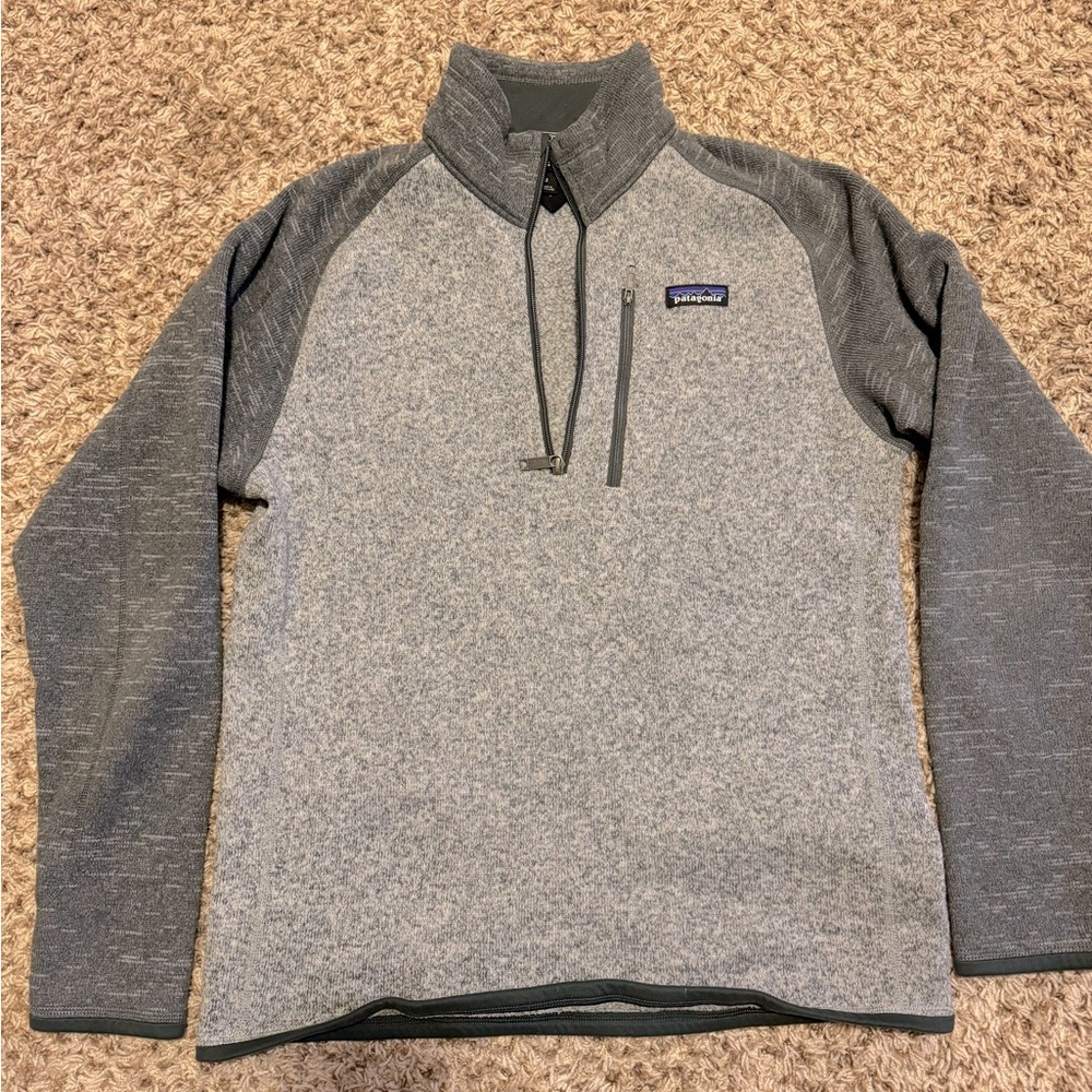 MENS PATAGONIA - Medium - Grey/Light Grey